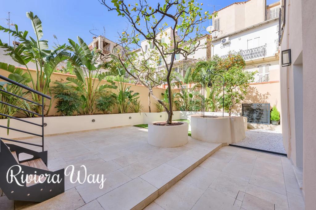 5 room apartment in Antibes, photo #6, listing #104262942