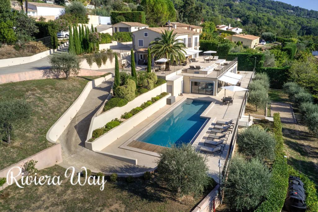 8 room villa in Muan-Sarthe, photo #3, listing #103075140