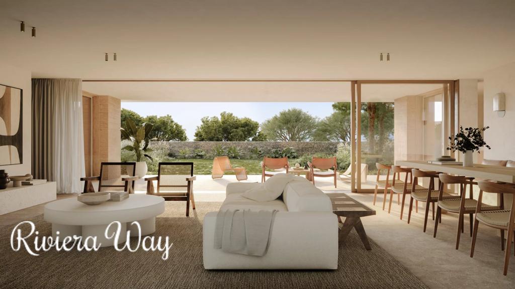 5 room new home in Saint-Tropez, photo #2, listing #103812450