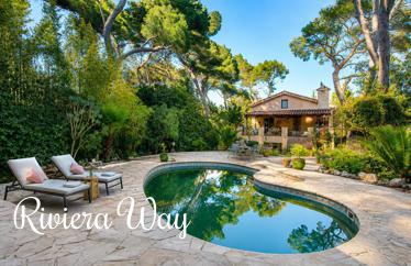 7 room villa in Villefranche-sur-Mer