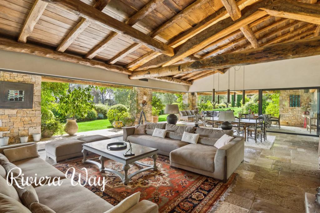 10 room villa in Fayence, photo #9, listing #103169178