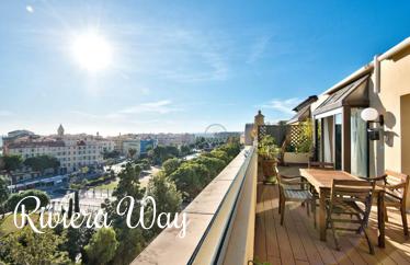 2 room apartment in Nice, 55 m²