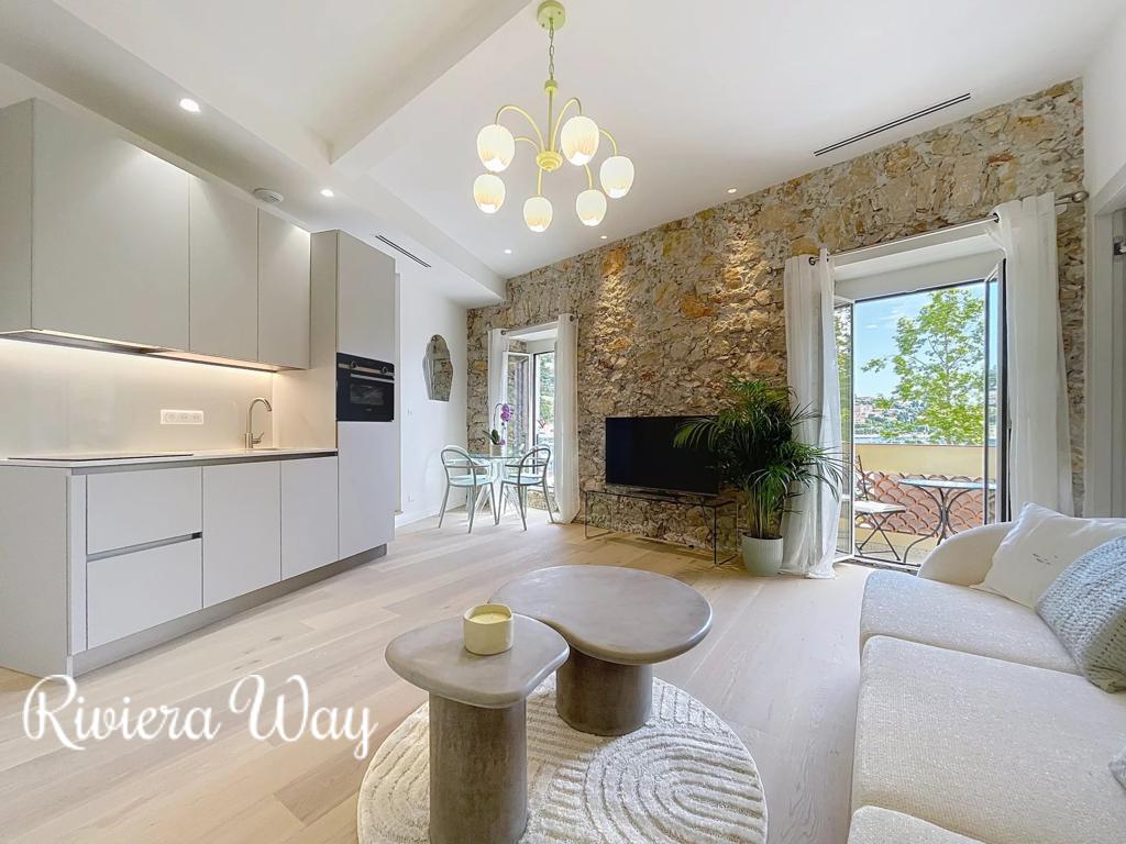 3 room apartment in Villefranche-sur-Mer, photo #7, listing #103014198