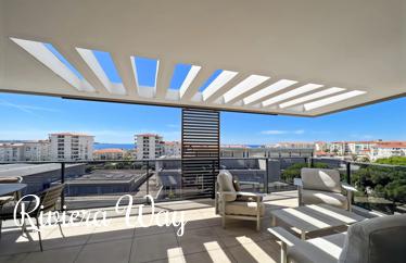 4 room new home in Antibes