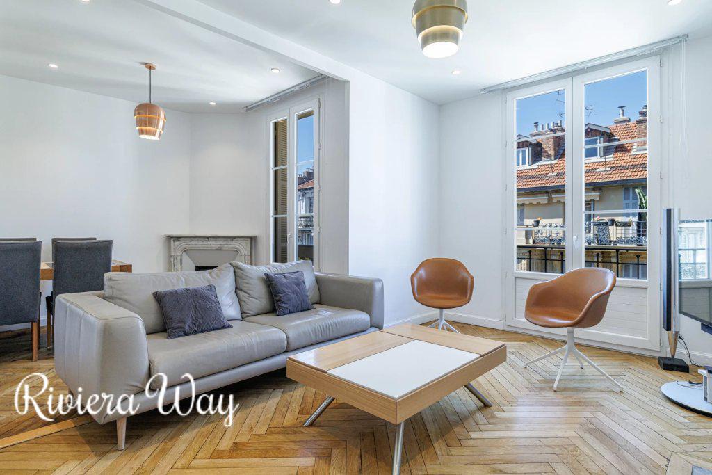 Apartment in Promenade des Anglais, 95 m², photo #1, listing #104853042