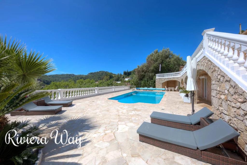 11 room villa in Cannes, photo #4, listing #90902658