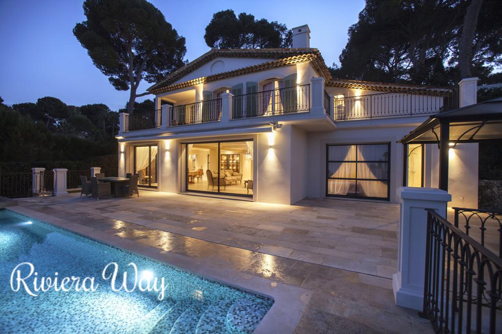 10 room villa in Cap d'Antibes, photo #3, listing #83809404