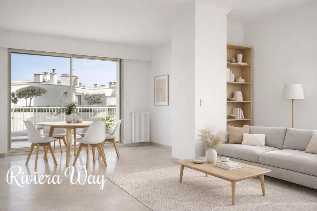 4 room apartment in Cannes, photo #3, listing #99430002