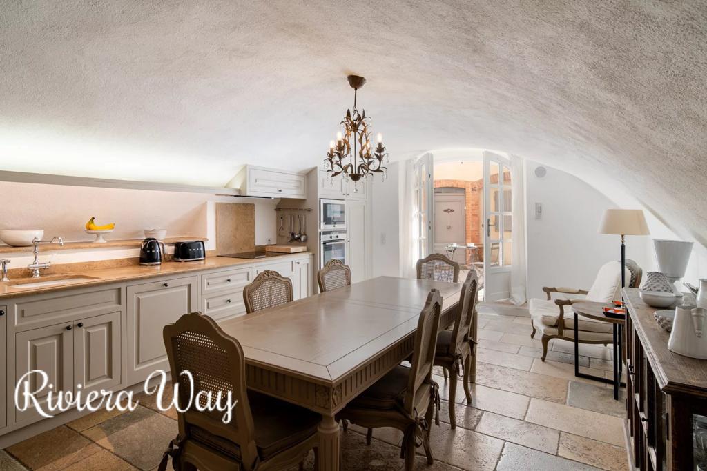 3 room villa in Mougins, photo #3, listing #105949116