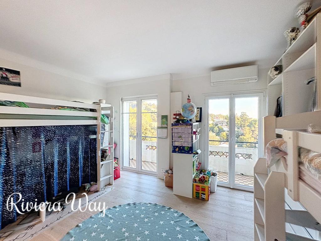 3 room apartment in Cannes, photo #3, listing #102099648