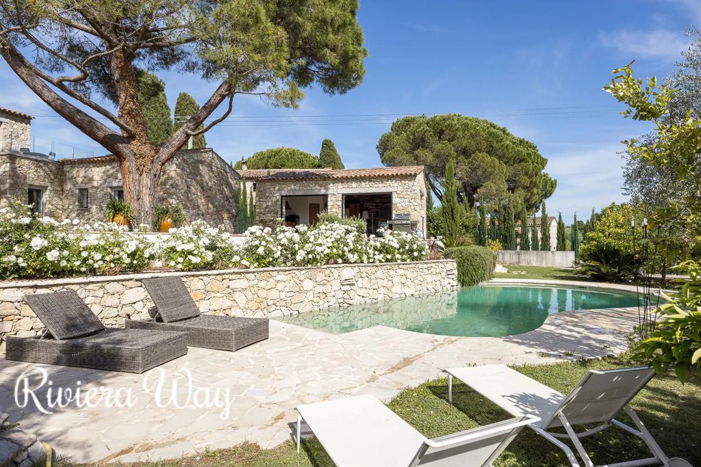 7 room villa in La Colle-sur-Loup, photo #2, listing #106332366