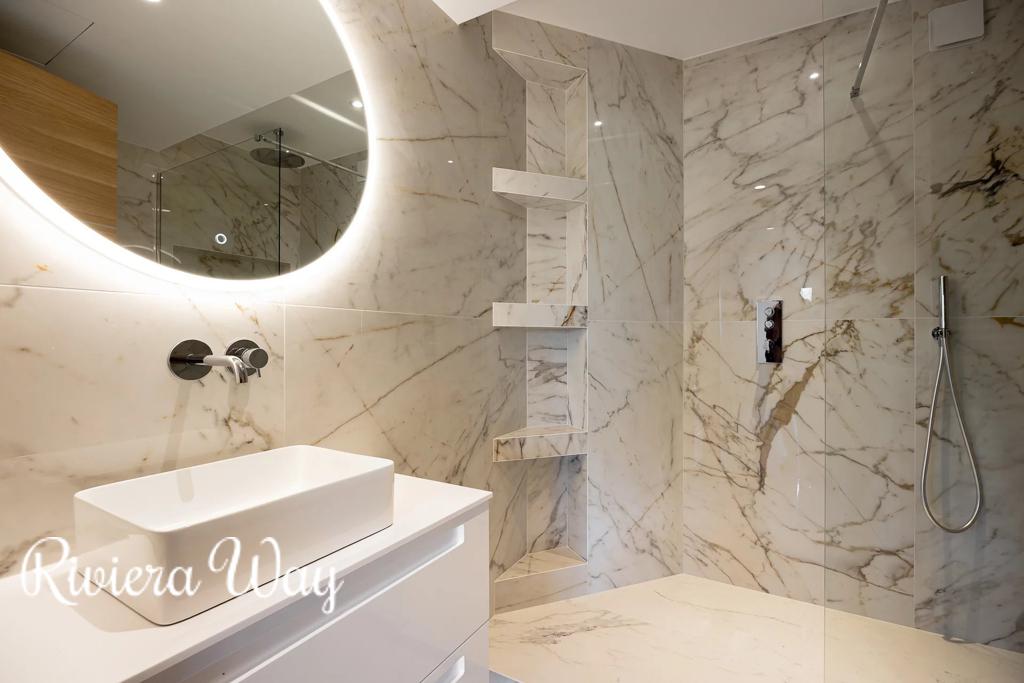 3 room apartment in Cannes, photo #7, listing #103260822
