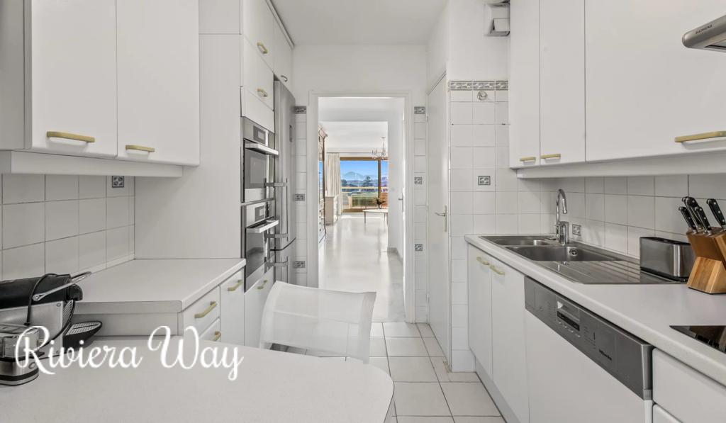 3 room apartment in Le Cannet, photo #6, listing #105917196