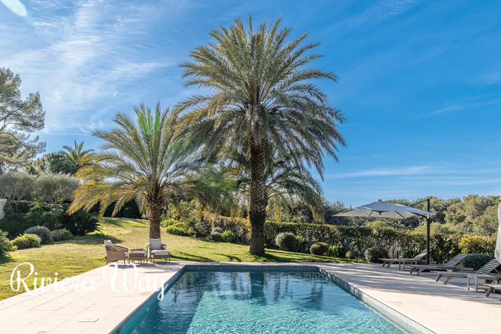 6 room villa in Mougins, photo #2, listing #106276212