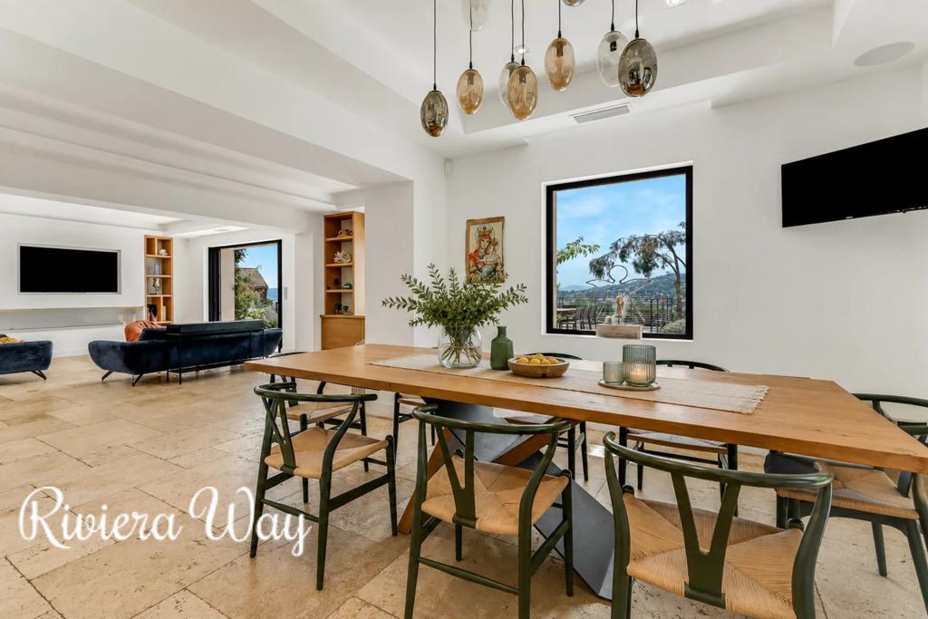 6 room villa in Sainte-Maxime, photo #5, listing #107064762