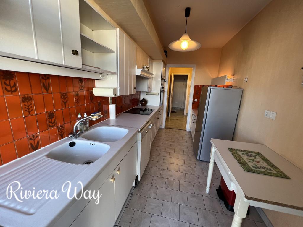 3 room apartment in Cannes, photo #9, listing #91612920