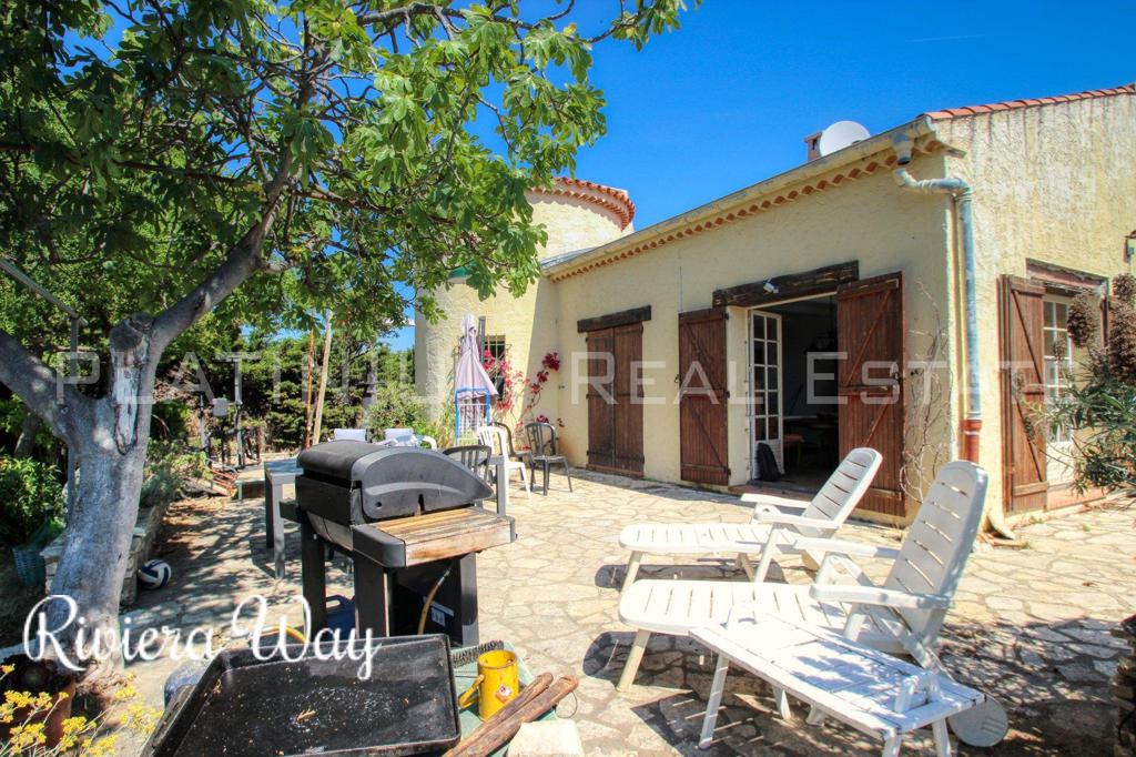 6 room villa in Cagnes-sur-Mer, photo #1, listing #88982628