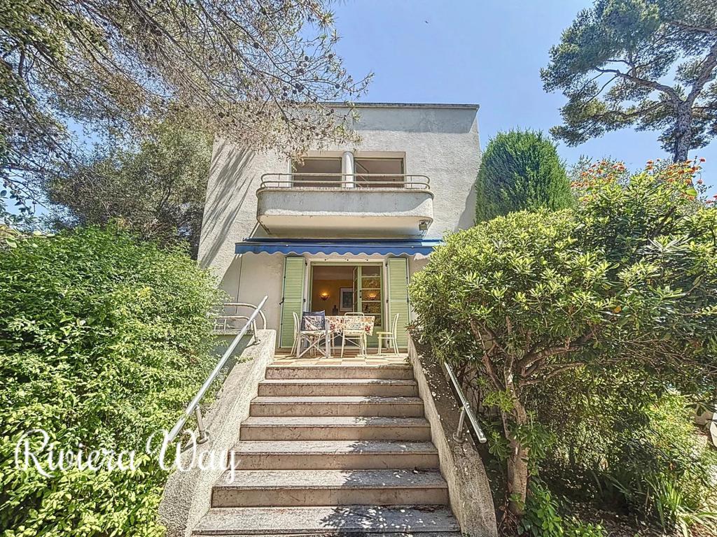7 room villa in Cap d'Antibes, photo #8, listing #103466286