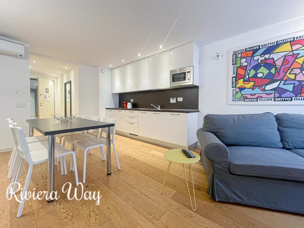 3 room apartment in Cannes, photo #2, listing #106248198