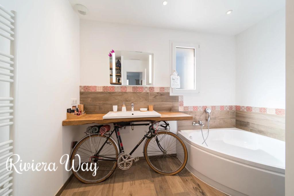 4 room villa in Muan-Sarthe, photo #4, listing #104667780