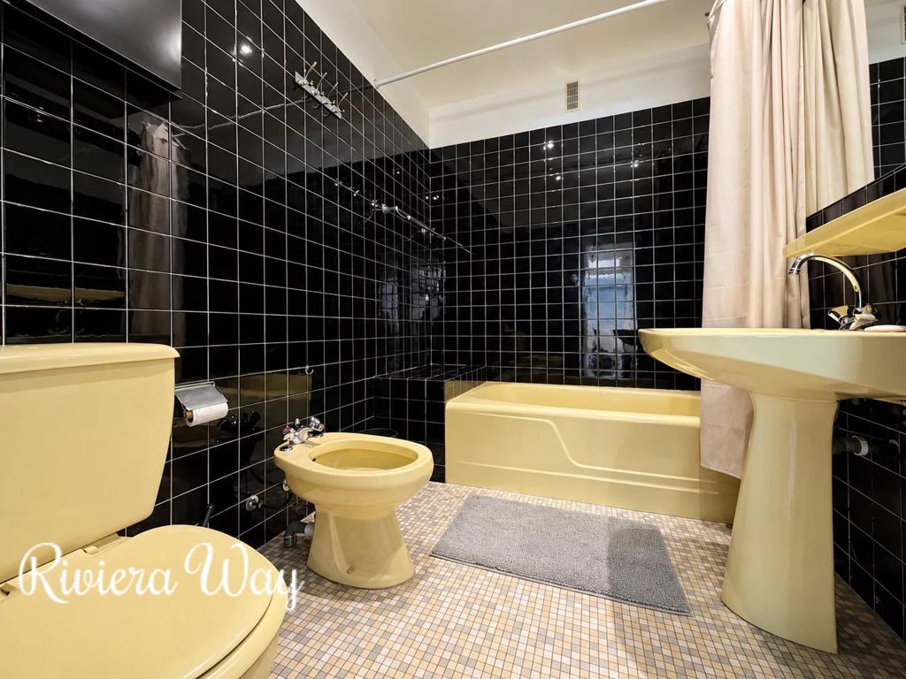 3 room apartment in Cannes, photo #7, listing #106342866