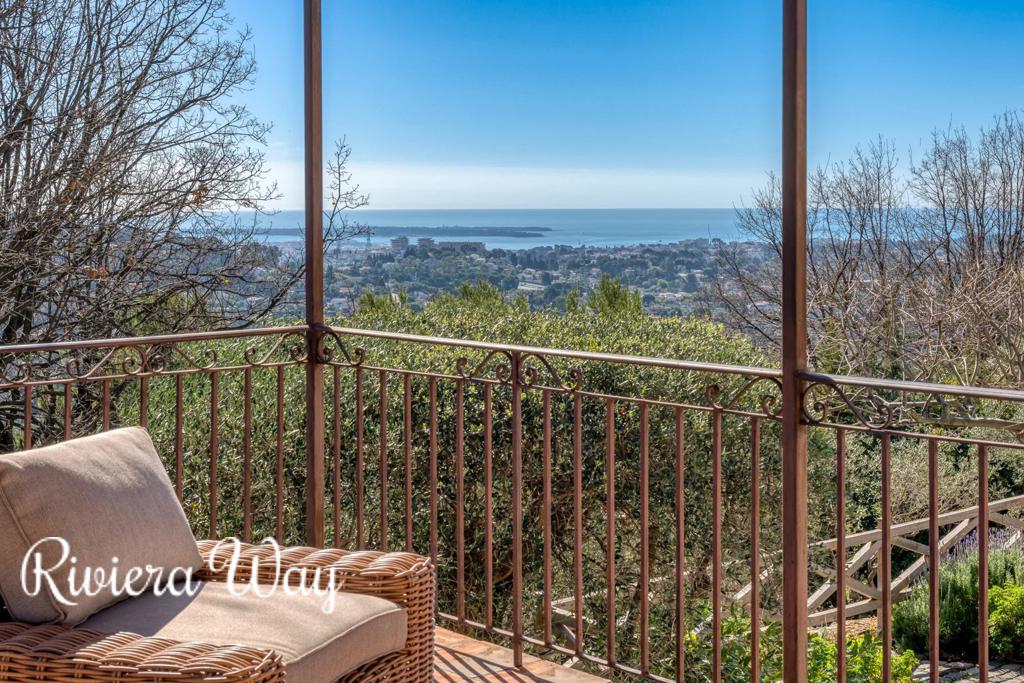 Villa in Mougins, photo #3, listing #105866628