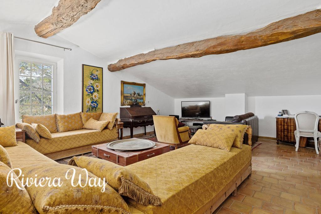 6 room villa in Muan-Sarthe, photo #2, listing #86853984