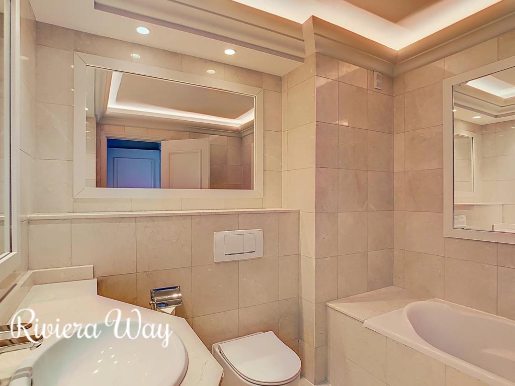 3 room apartment in Boulevard de la Croisette, photo #7, listing #103968354