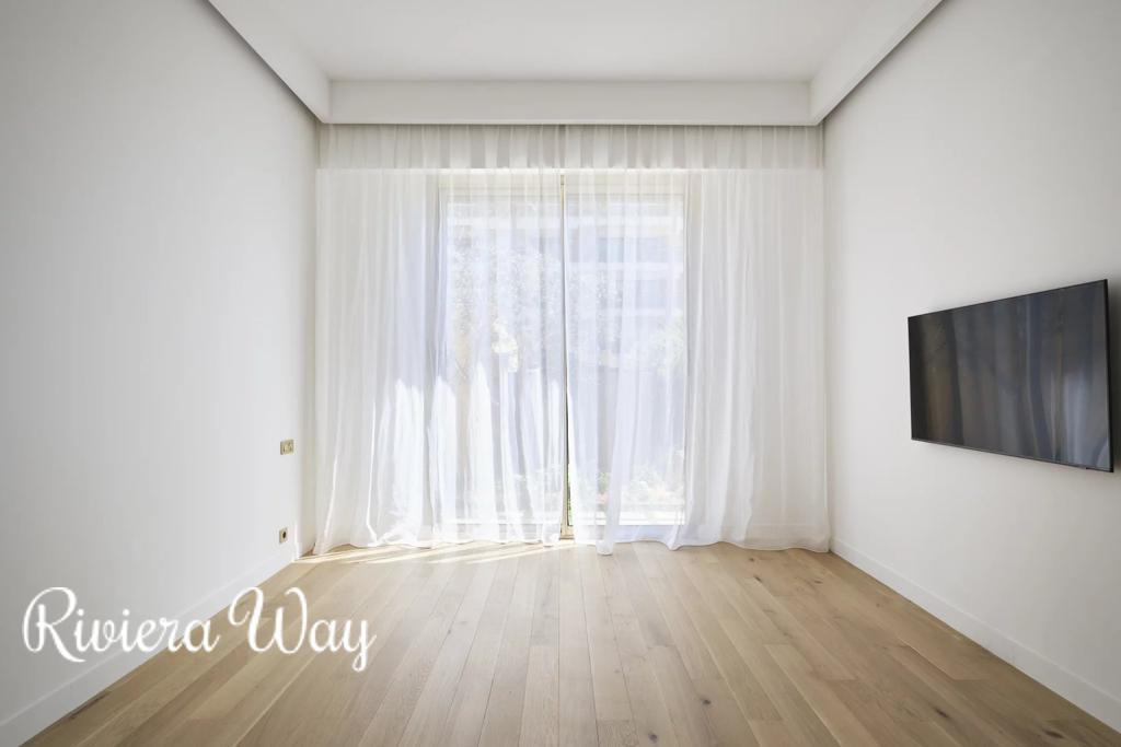 5 room apartment in Cannes, photo #4, listing #94304238