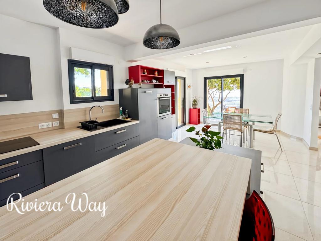 6 room villa in Mandelieu-la-Napoule, photo #9, listing #102958002