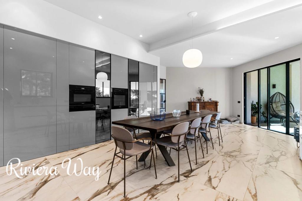 15 room villa in Tourrettes-sur-Loup, photo #7, listing #105229614