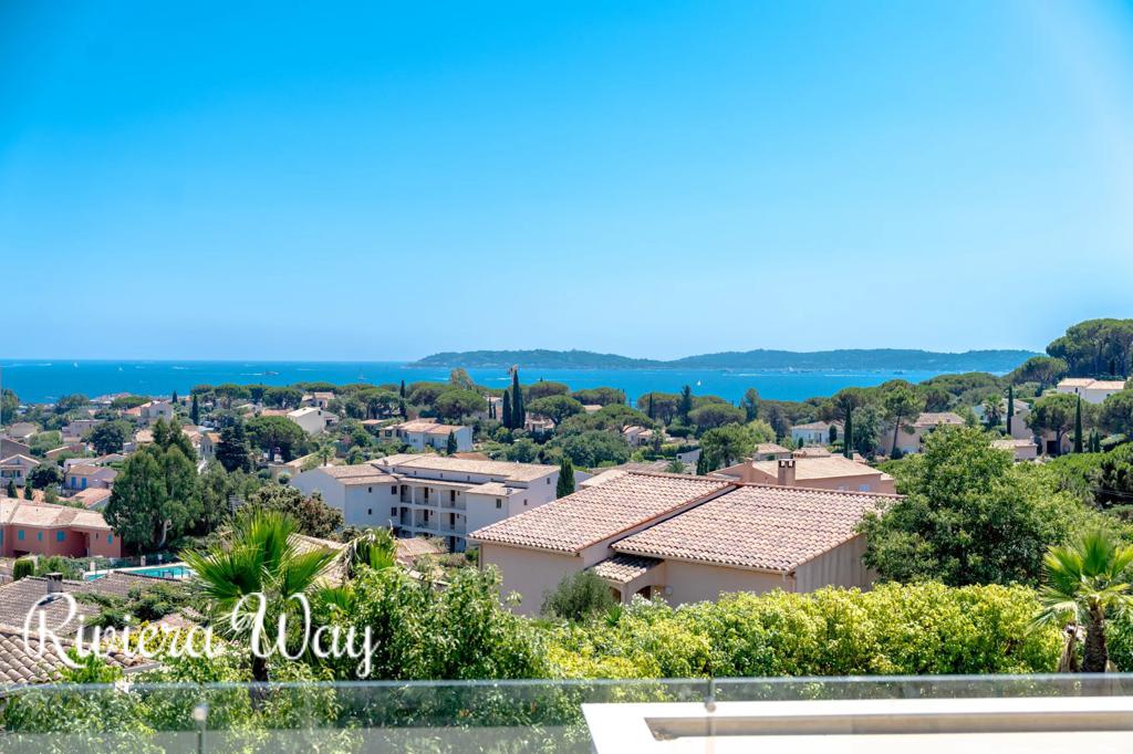 5 room villa in Sainte-Maxime, photo #7, listing #104479830