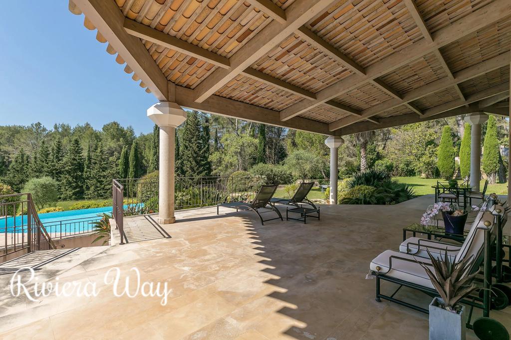 8 room villa in Mougins, photo #8, listing #101672046