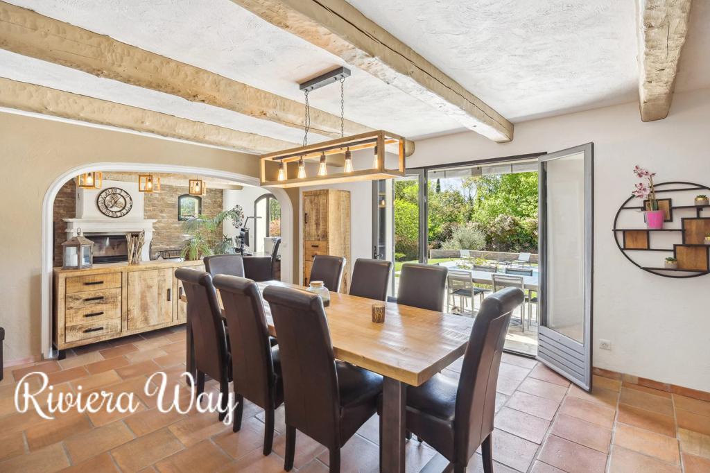 5 room villa in Chateauneuf-Grasse, photo #7, listing #100225650
