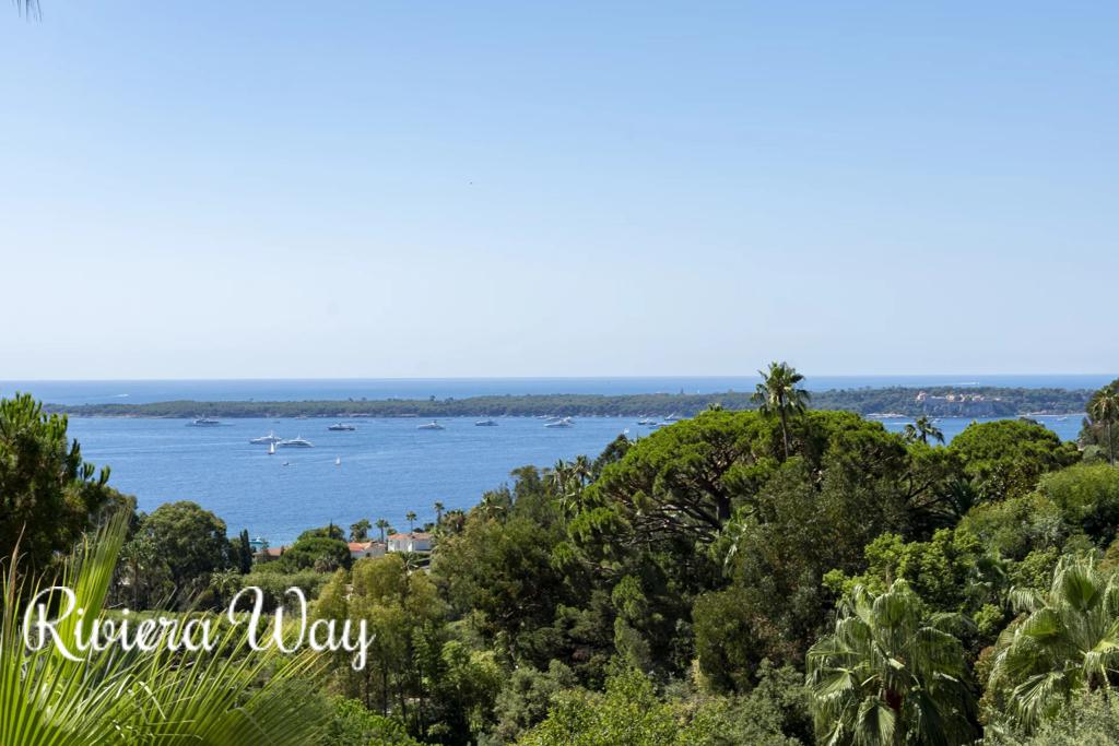 2 room apartment in Cannes, photo #5, listing #103789098