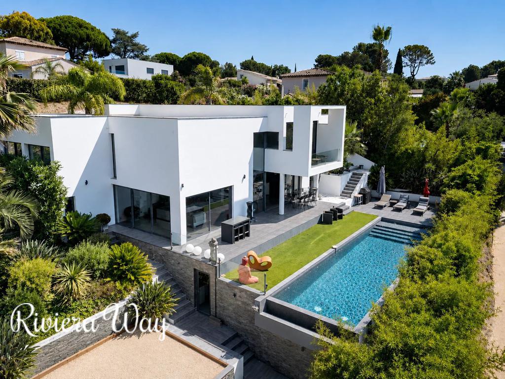 6 room villa in La Roquette-sur-Siagne, photo #1, listing #106557234