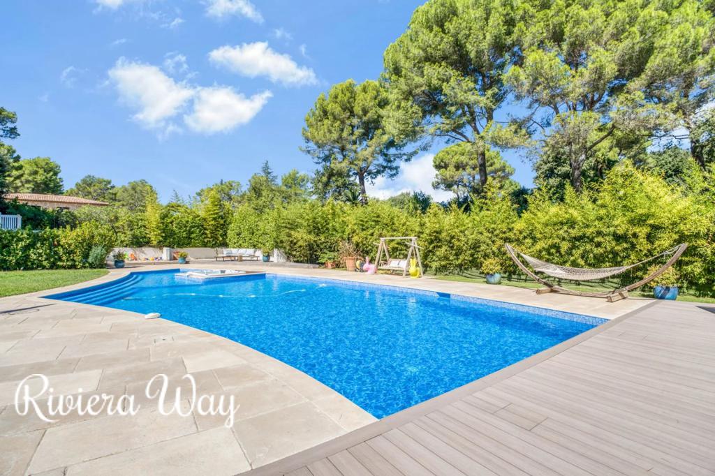 Villa in Mougins, photo #10, listing #100440144