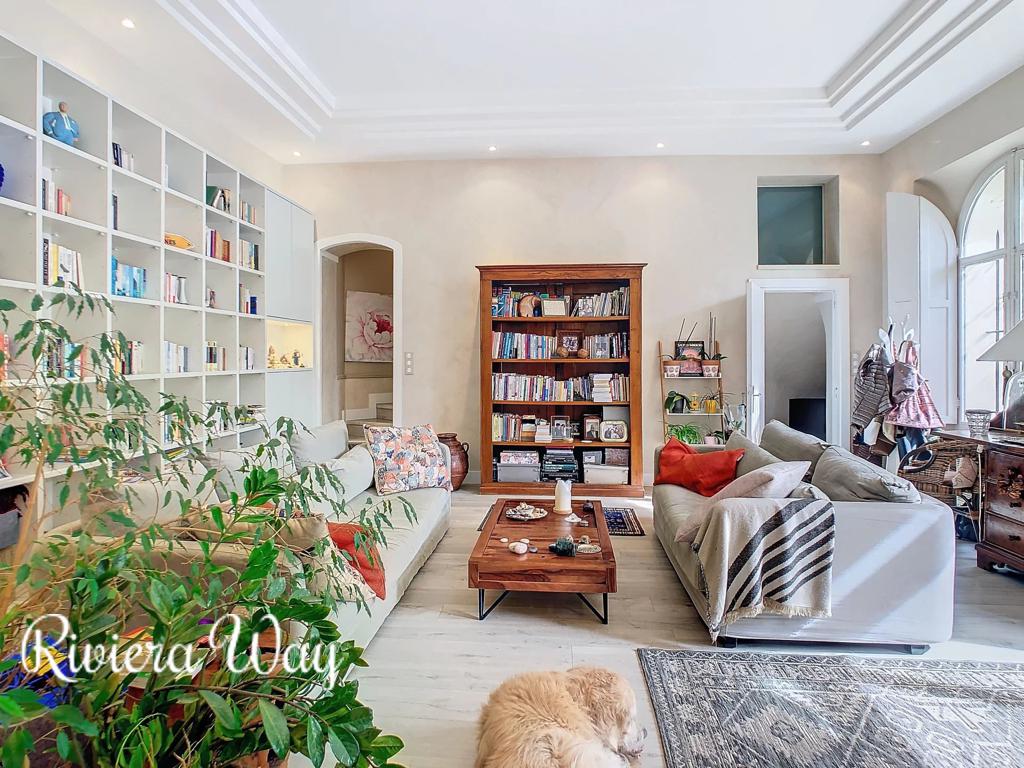 4 room apartment in Cannes, photo #3, listing #103766502