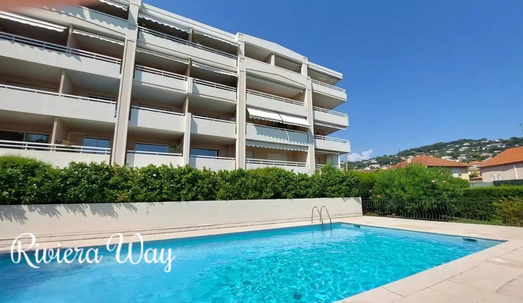 4 room apartment in Le Cannet, photo #2, listing #106050714