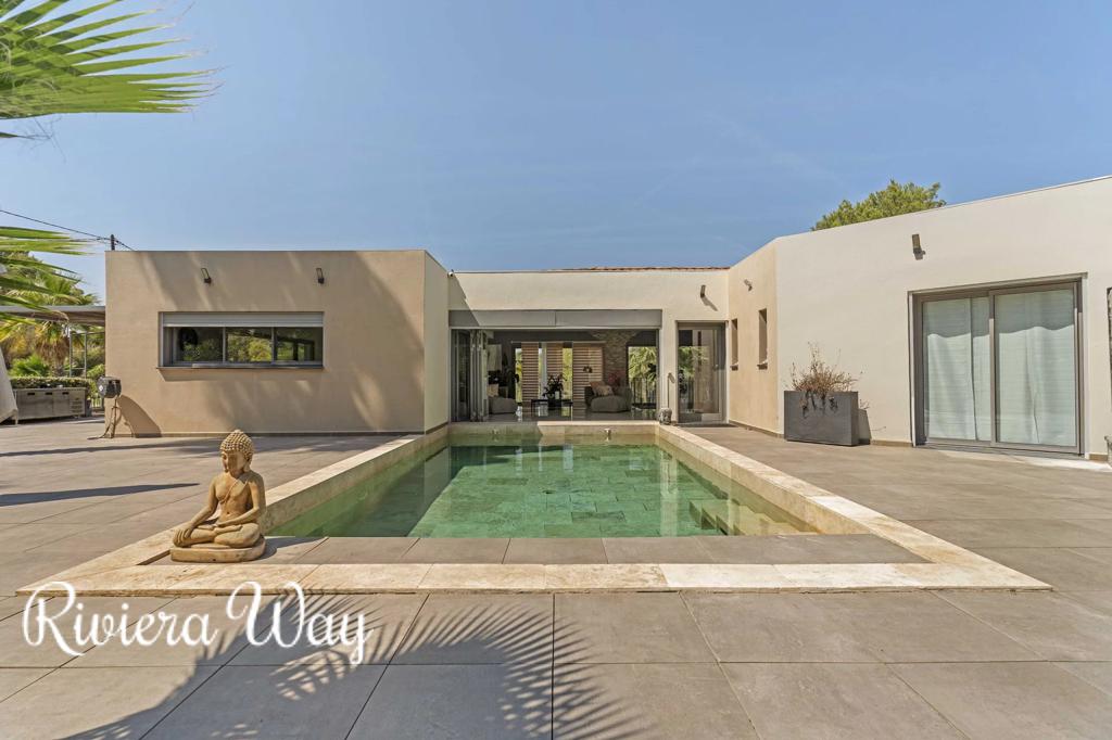11 room villa in Le Pradet, 100 m², photo #2, listing #103834668