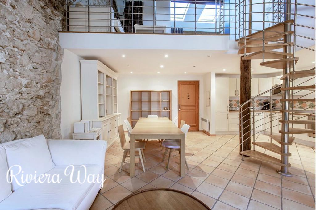 3 room penthouse in Villefranche-sur-Mer, 100 m², photo #5, listing #104751360
