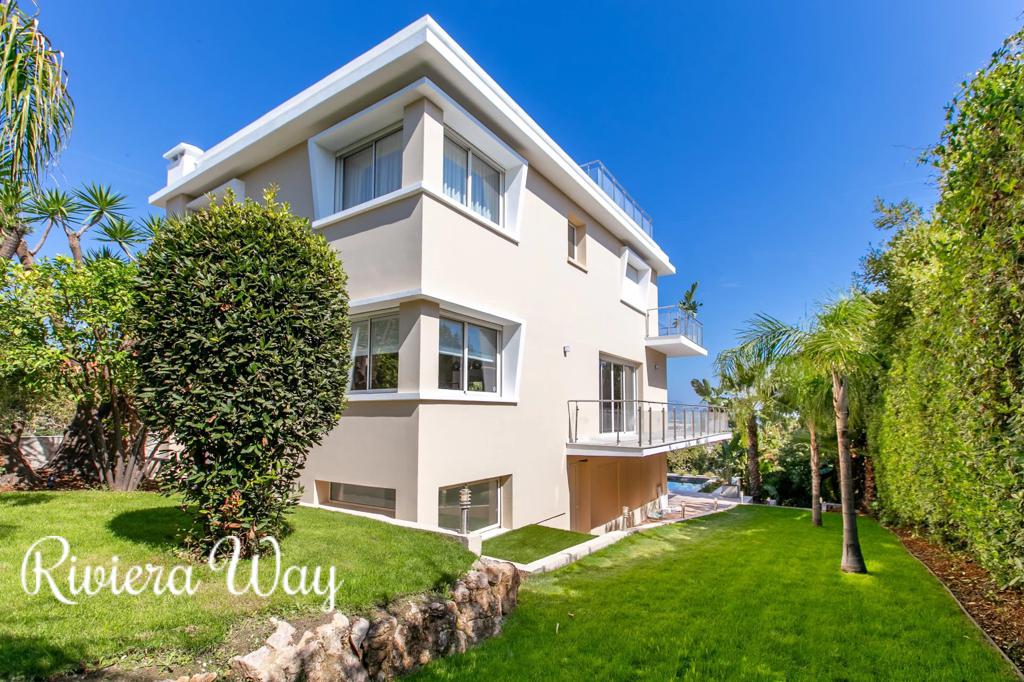 7 room villa in Cap d'Antibes, photo #3, listing #105406224