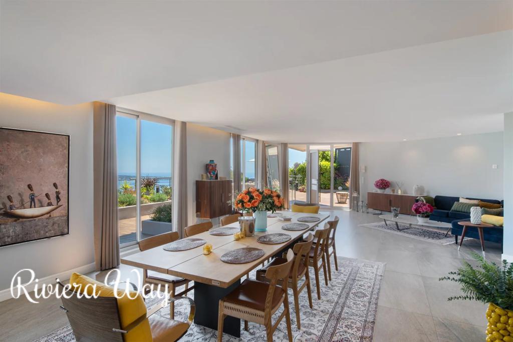 7 room villa in Vallauris, photo #7, listing #100299444