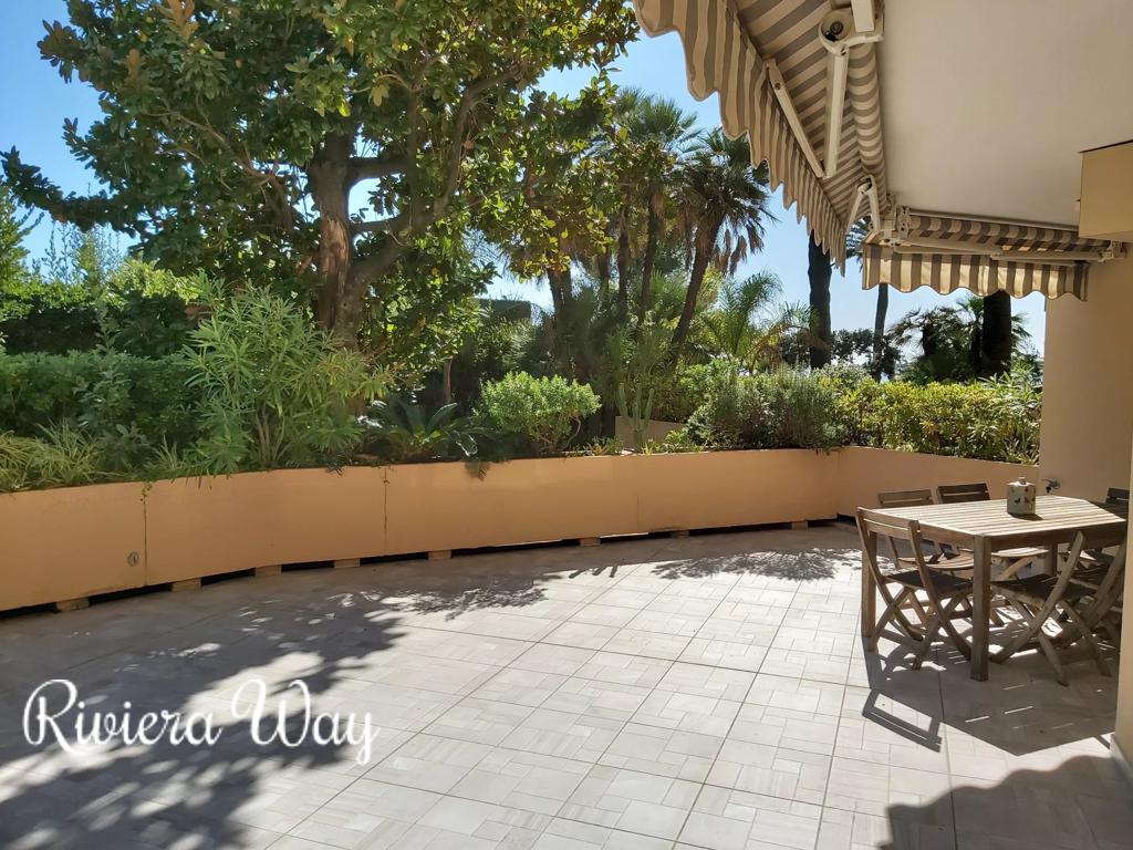 2 room apartment in Port Palm Beach, photo #1, listing #106038450