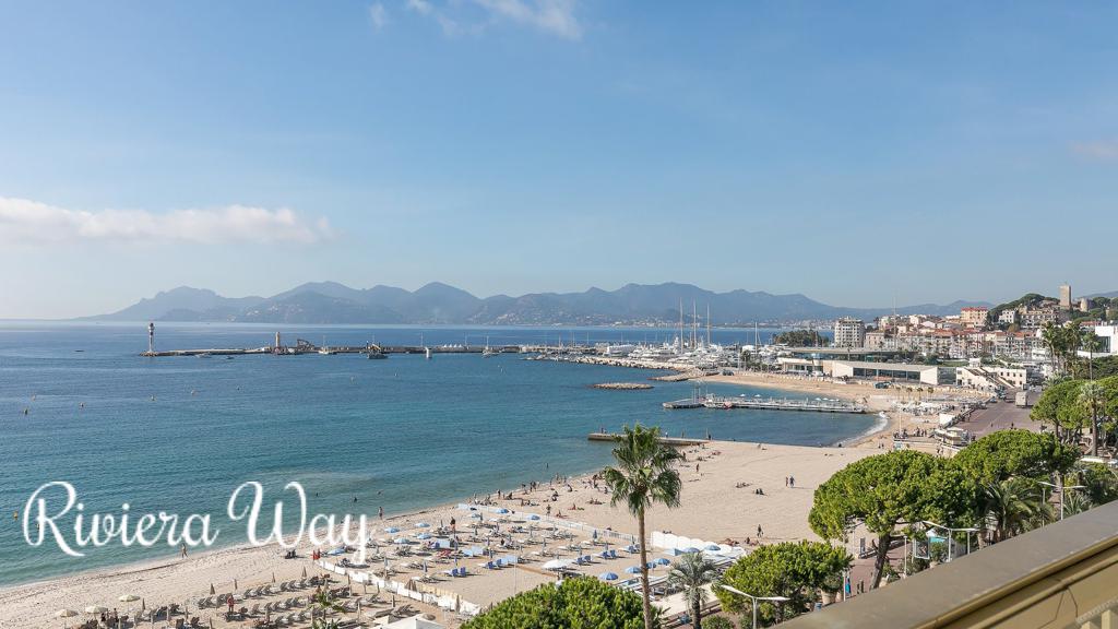 3 room apartment in Cannes, photo #3, listing #78780240