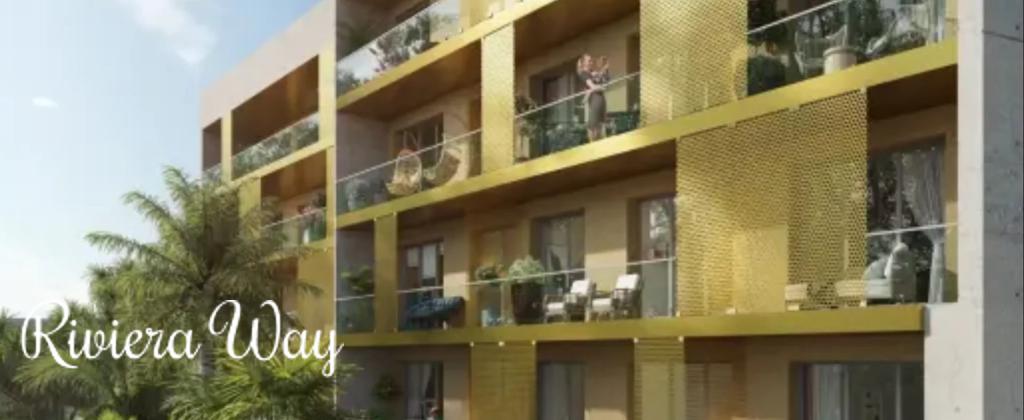 Apartment in Roquebrune — Cap Martin, photo #4, listing #103012224