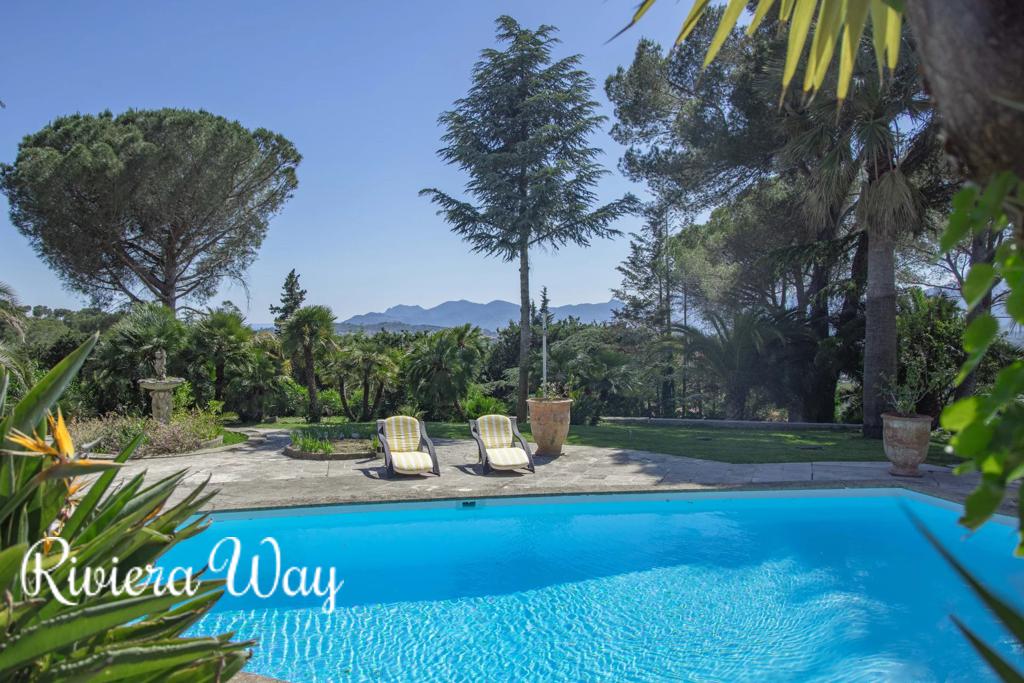 11 room villa in Mougins, photo #8, listing #99642312