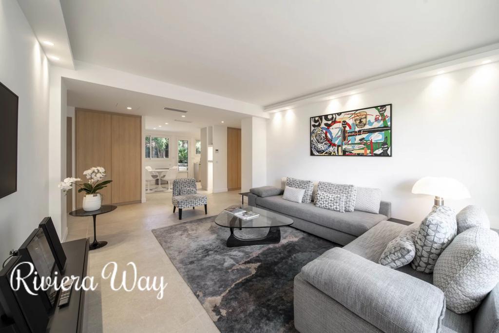 3 room apartment in Cannes, photo #5, listing #106324890