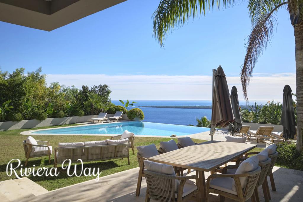 7 room villa in Cannes, photo #1, listing #107261742