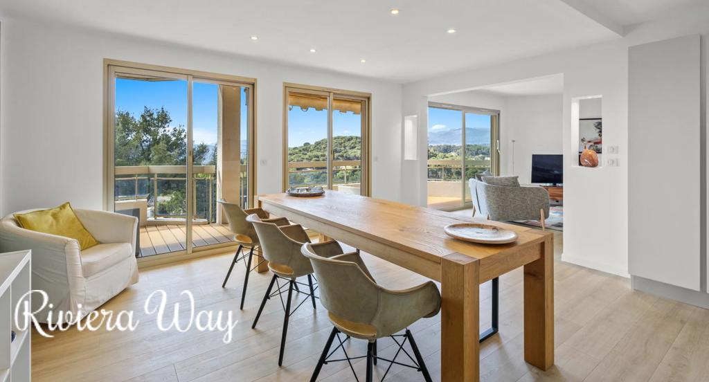 3 room apartment in Le Cannet, photo #4, listing #106093596